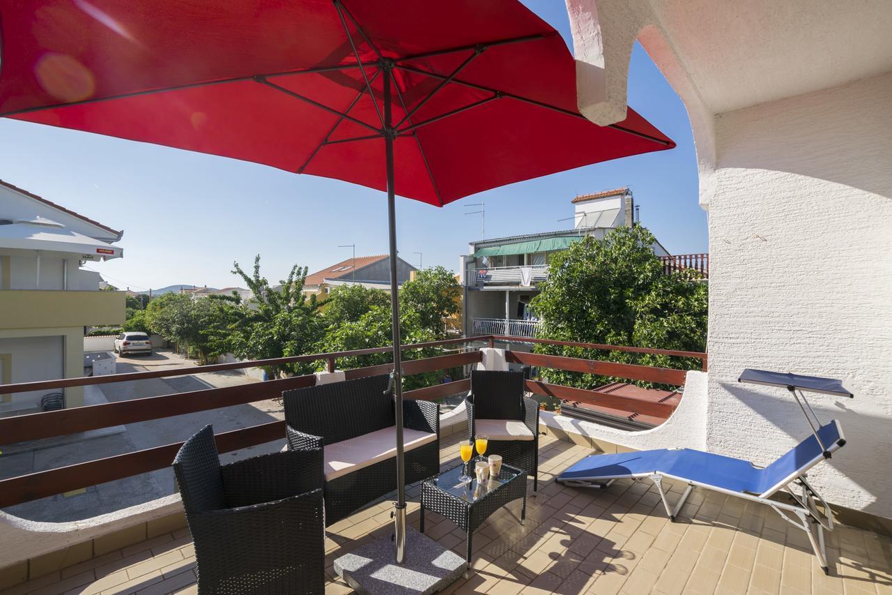 Apartments Katarina Pirovac Exterior photo
